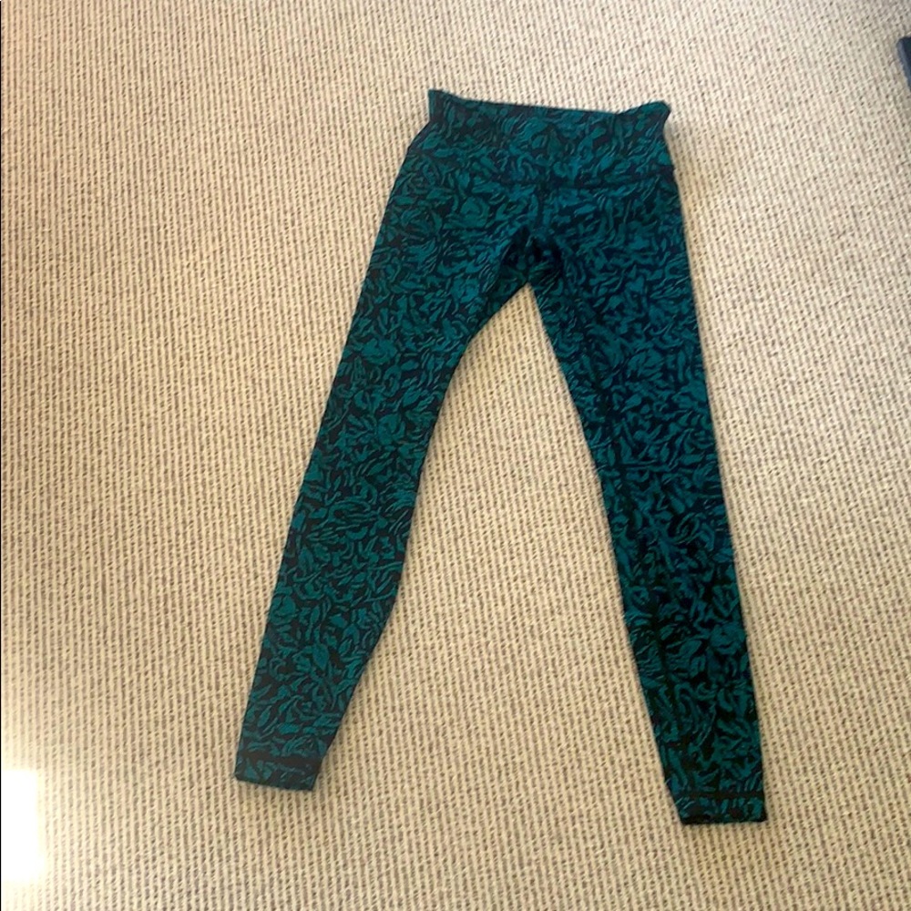 To small 🙋🏼‍♀️ - Picture 2 of 6